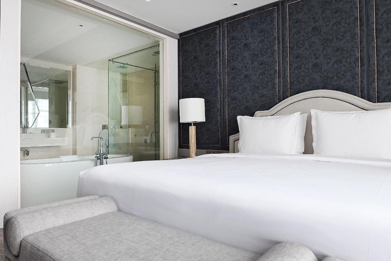 Goodrich Suites, Jakarta Buitenkant foto