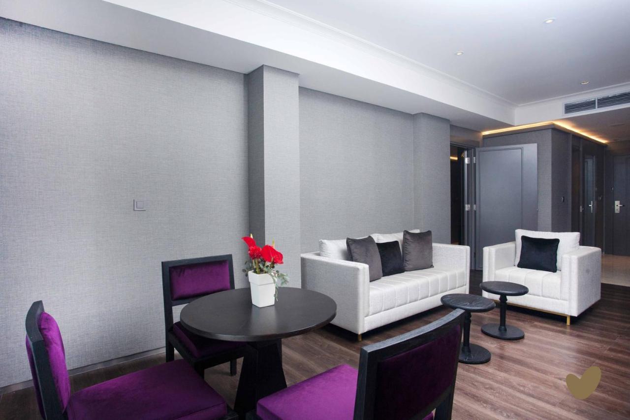 Goodrich Suites, Jakarta Buitenkant foto