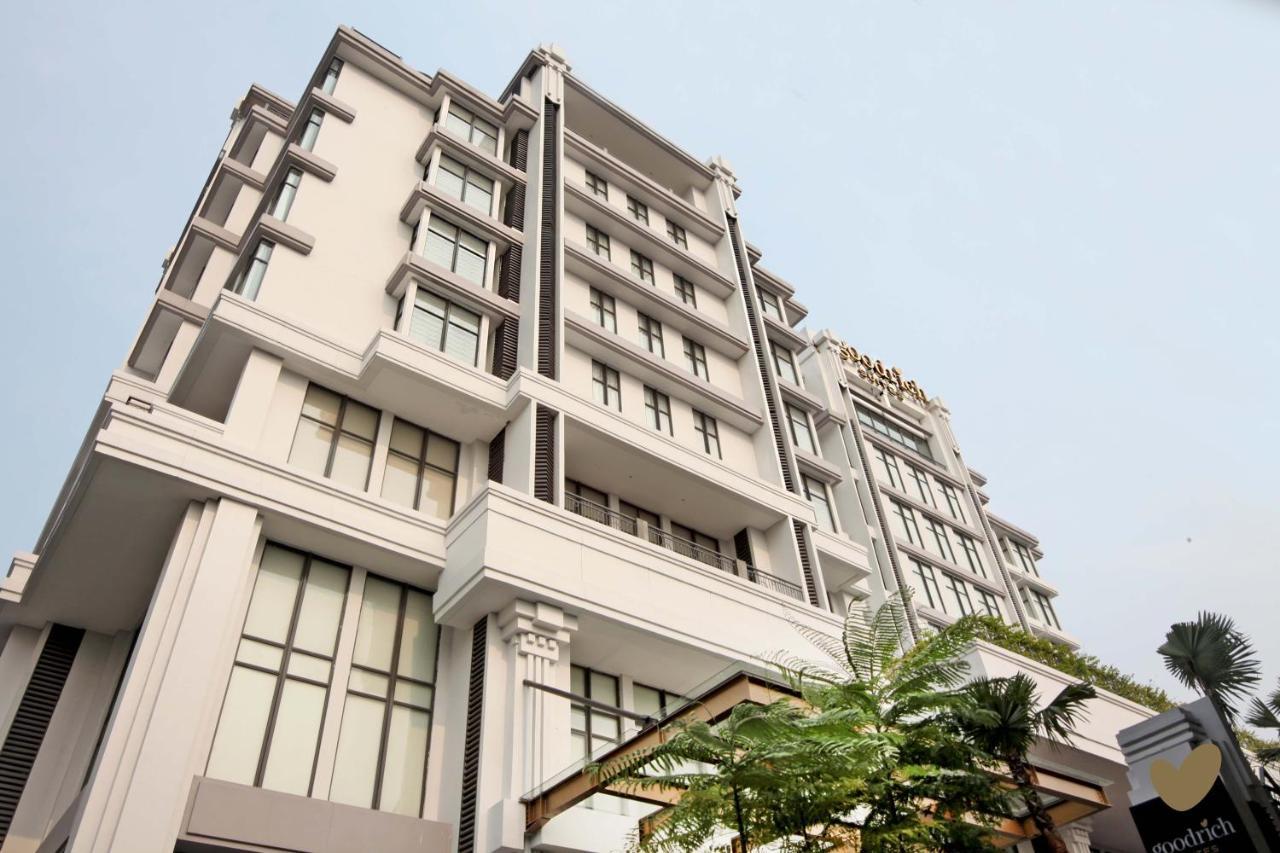 Goodrich Suites, Jakarta Buitenkant foto