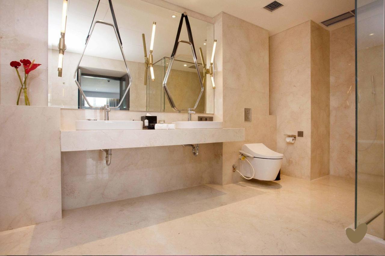 Goodrich Suites, Jakarta Buitenkant foto