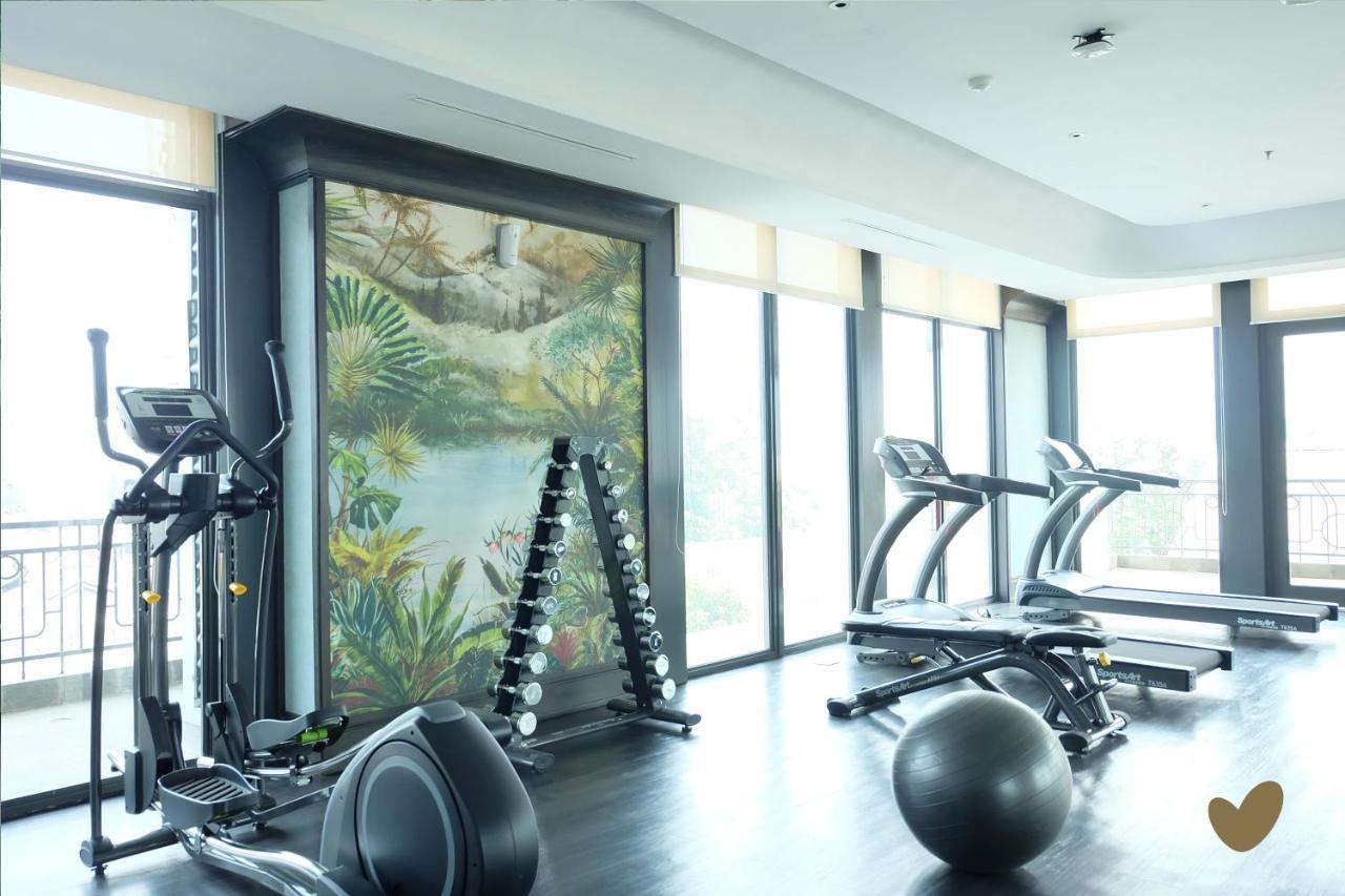 Goodrich Suites, Jakarta Buitenkant foto