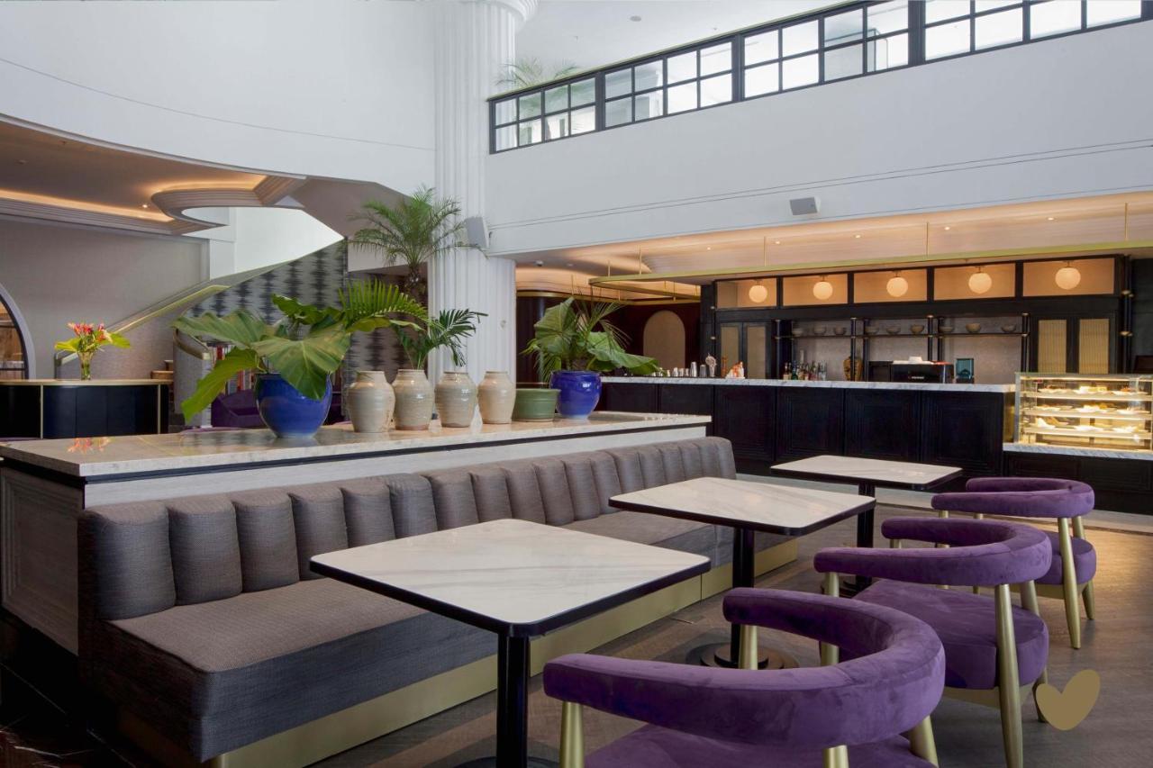 Goodrich Suites, Jakarta Buitenkant foto