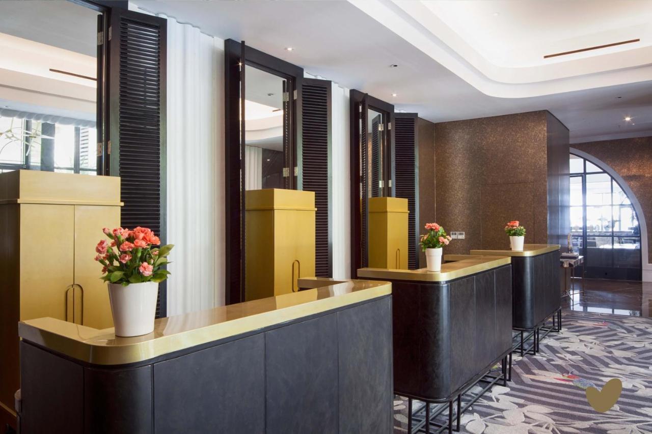 Goodrich Suites, Jakarta Buitenkant foto