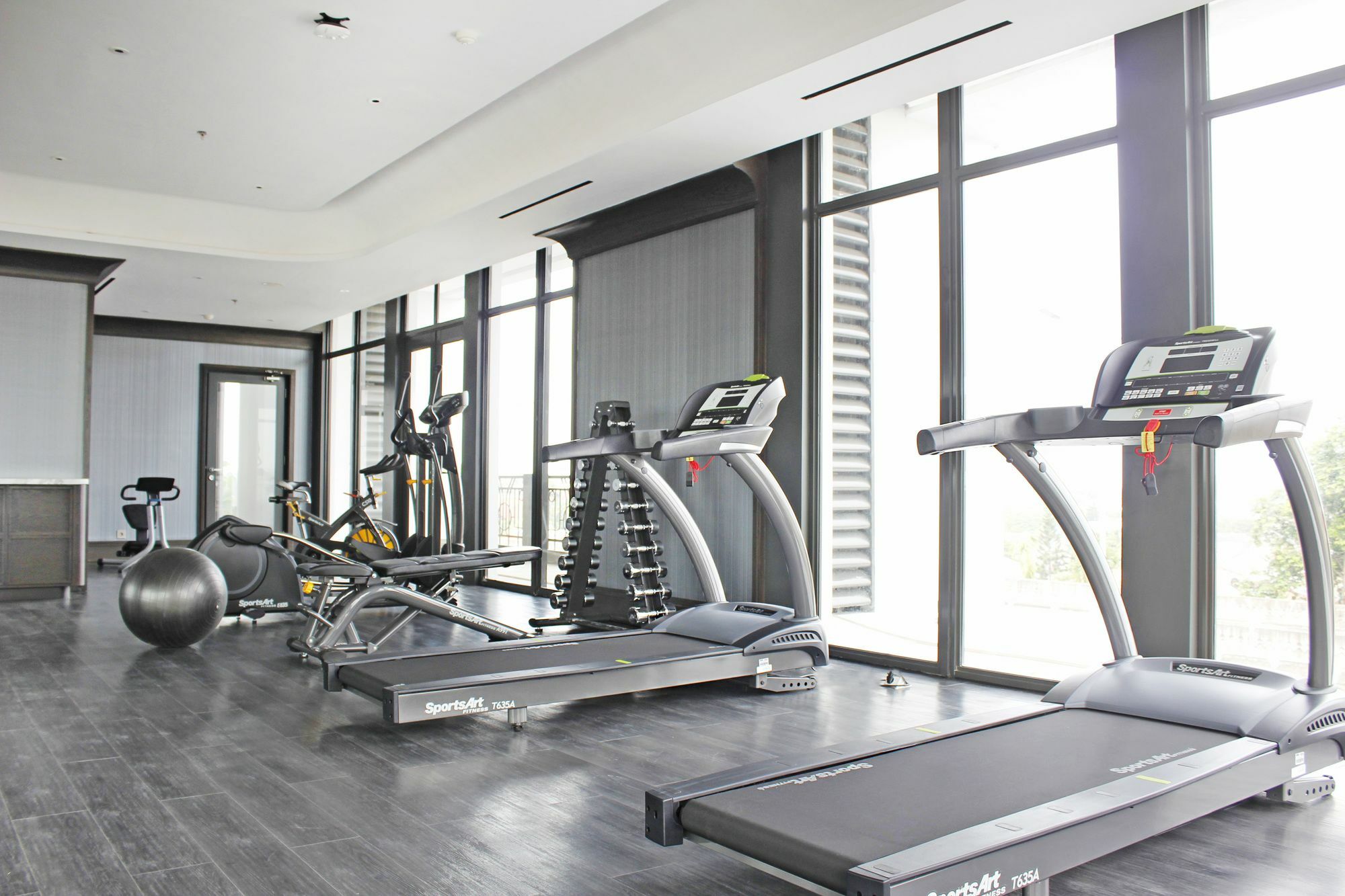 Goodrich Suites, Jakarta Buitenkant foto